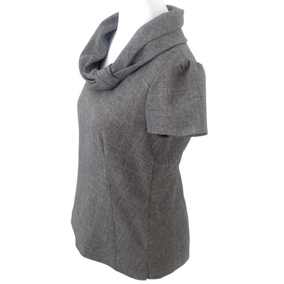 Classiques Entier Gray Shortsleeved Workwear Top - Picture 4 of 10